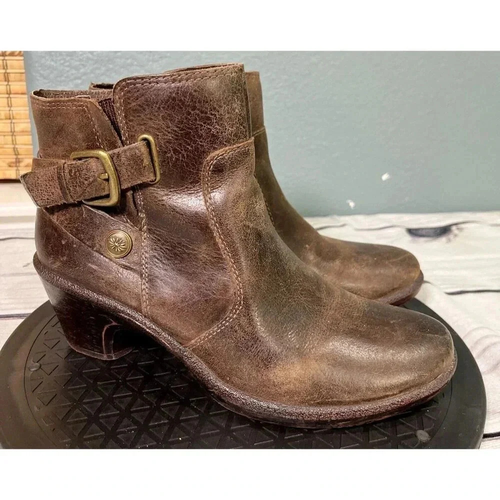 Montana Womens 7.5 Distressed Leather Ankle Bootie Buckle Western Winter Moto